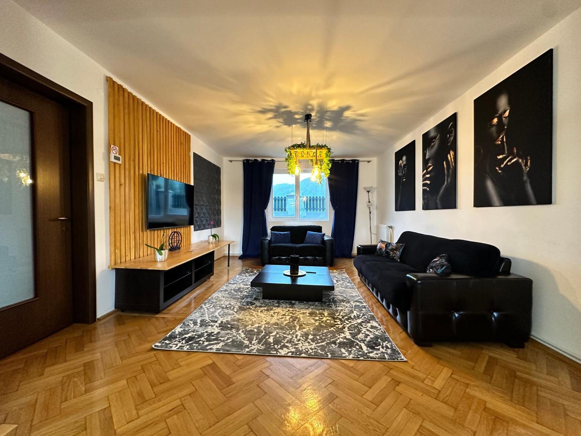 Вілла Prater House Mountain View Моєчу-де-Жос Екстер'єр фото