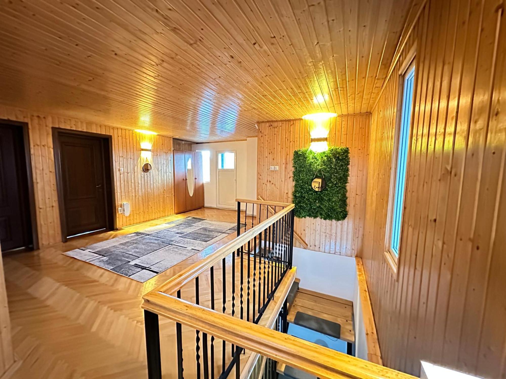 Вілла Prater House Mountain View Моєчу-де-Жос Екстер'єр фото